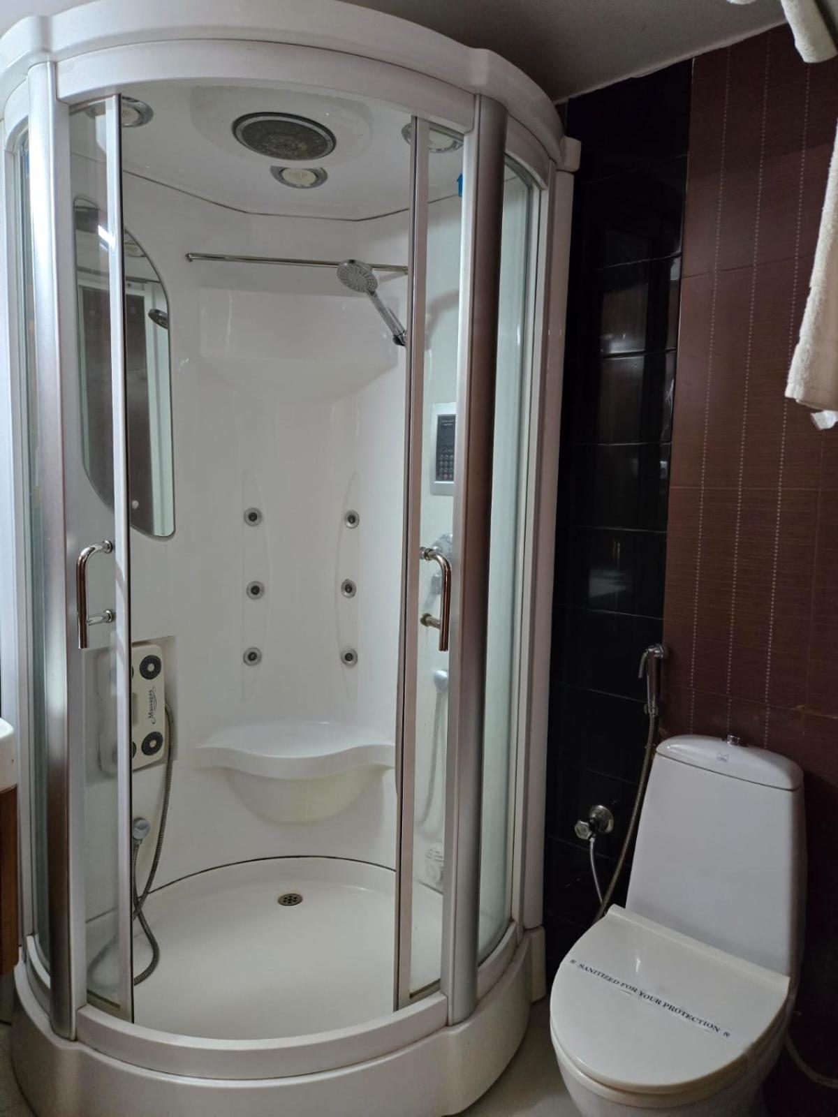 Hotel Badami Court エクステリア 写真